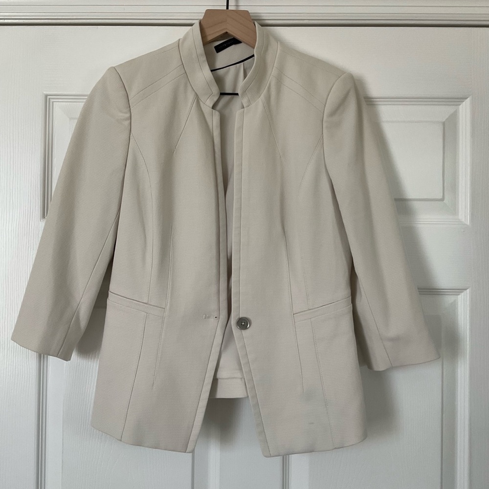 WHBM cream colored tailored jacket size 6